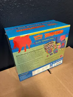 Sword and Shield Base Set Elite Trainer Box ETB [Zamazenta] SEALED Pokemon 2020 - Image 3