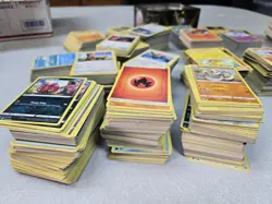 Pokemon TCG Bulk Card Lot Pikachu And Many Others - Image 4