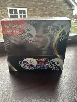 Pokemon TCG: Mega Evolution - Phantasmal Flames Booster Display Box (36 Packs) - Image 1