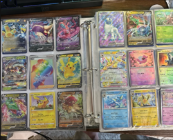Random Pokemon card binder with VINTAGE/mid/modern cards! - Image 2