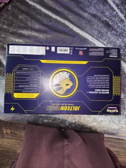 Nintendo Pokemon TCG Eevee Evolution Vmax Premium Collection Card Game - Set of 820650851308 - Image 2