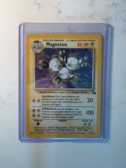 Magneton 11/62 Holo Unlimited Lightly Played Fossil Set Pokemon Card TCG - Image 1