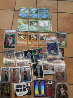 Card Lot Collection Of 30 Kobe, Lamelo Pokemon Autos Arizona Basketball Nba - Image 1