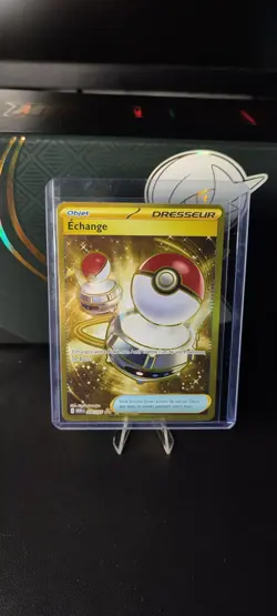 Carte Pokemon Echange 206/165 GOLD EV3.5 151 FR - Image 1