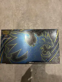 Pokemon TCG: Mega Charizard X ex Ultra-Premium Collection - Image 1