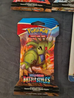 pokemon tcg sword and shield battle styles, 8 booster packs in all. sealed - Image 2