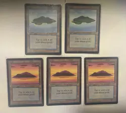 ??MTG Magic the Gathering Lot Of 5 Beta Island Basic Land Cards?? - Image 1