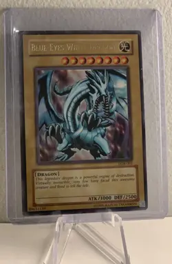 1996 Yugioh Blue Eyes White Dragon LOB-001 Ultra Rare Original MP - Image 1