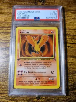 Moltres 12/62 - Fossil - 1st Edition - Vintage Non Holo Pokemon Card - PSA 4 - Image 1