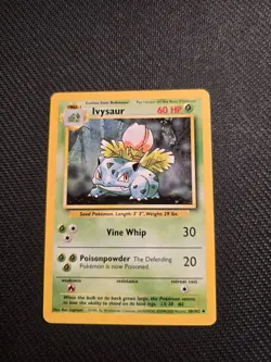 Vintage Pokemon Ivysaur 30/102 Base Set 1999-2000 4th Printing - Image 2