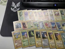 Pokemon 1999 Semi Complete Shadowless Base Master Set - Image 1