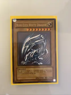 *** BLUE EYES WHITE DRAGON *** ULTRA RARE SDK-001 ORIGINAL (MP) YUGIOH! - Image 1
