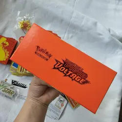 Pokemon Sword & Shield Vivid Voltage Elite Trainer Box 2020 TCG ETB +MANY CARDS - Image 4