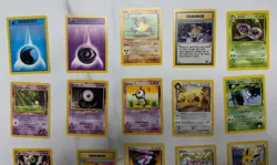 Lot of 20 Pokemon Cards Base Set including Eevee 38/75 - Image 2