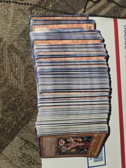 HUGE VINTAGE Yugioh Cards Lot 1st Edition 90s W Box Trading Cards - Image 2