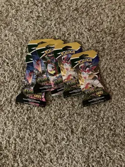 Pokemon TCG Sword & Shield Evolving Skies Booster 5 Pack Lot - Sleeved - Image 1
