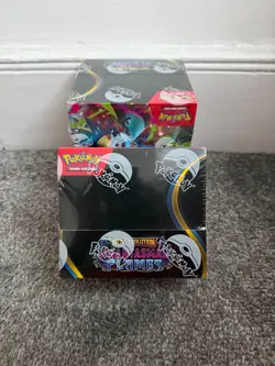Pokemon TCG: Mega Evolution Phantasmal Flames Booster Box (36 Packs) - SEALED - Image 1