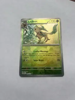 Leafeon 005/131 Poke Ball Reverse Holo Prismatic Evolutions Pokemon Card NM - Image 2