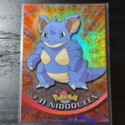 Nidoqueen Topps Pokemon Series 1 Rainbow Foil Blue logo 1st print #31 - Image 1