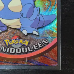 Nidoqueen Topps Pokemon Series 1 Rainbow Foil Blue logo 1st print #31 - Image 5