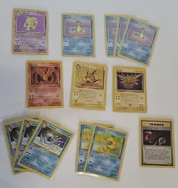 Pokemon Fossil Lot of 14 Cards - Holo, 1st Edition, Rare, Common & Uncommon - Image 1