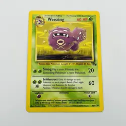 Weezing 45/62 Uncommon Fossil Unlimited Pokemon TCG Card 1999 Vintage WOTC NM - Image 2