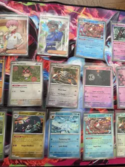 22 Card Pokemon Lot - Prismatic Evolutions Pokeballs/ Masterballs/ Trainers NM - Image 3
