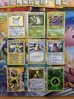 Vintage Pokemon Card Lot Holo Etc MP-Damaged Rayquaza Blastoise Gengar 590+ - Image 2