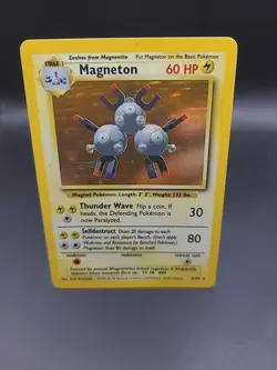 Pokemon TCG Magneton Base Set Holo Unlimited Rare Card 9/102 - Image 1