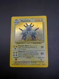 Pokemon TCG Magneton Base Set Holo Unlimited Rare Card 9/102 - Image 2