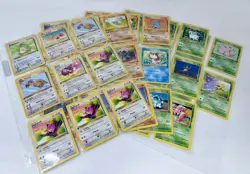 41 1st Ed. Pokemon Card Lot - 1 Kangaskhan Holo & 40 Commons/Uncommon (P-17) - Image 1
