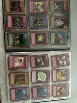 🔥🔥🔥🔥Yugioh Binder Lot Of Cards - Image 3