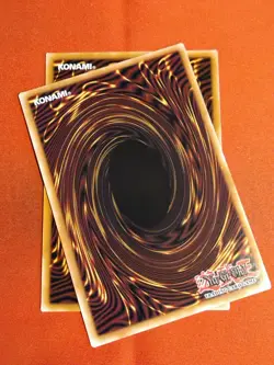 Yu-Gi-Oh! Bottomless Trap Hole (x2) GEIM-EN045 - Rare - 1st Ed - Unplayed Mint+ - Image 2