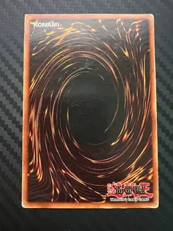 Yugioh Raigeki LOB-053 Super Rare Unlimited Edition HP/DMG - Image 2