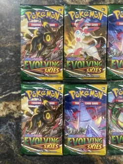 Pokemon Sword And Shield Evolving Skies Booster Pack X8 Factory Sealed - Image 5