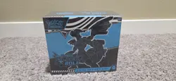 Pokemon TCG Black Bolt ETB (Elite Trainer Box) Sealed with small tear on 1 edge - Image 1