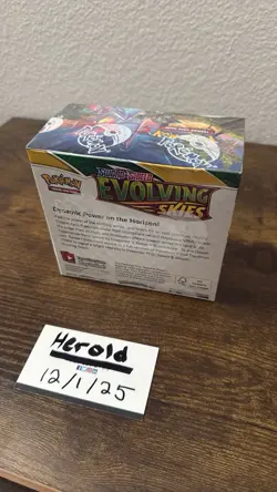 Pokemon TCG - Sword and Shield Evolving Skies Booster Box - Factory Sealed - Image 3
