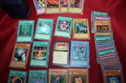 Yugioh VINTAGE Lot 140 Cards Commons/Rares English 2002-2006 w/ Deck Box - Image 5