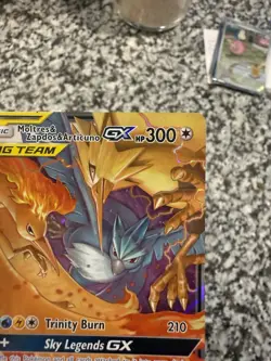 Pokemon TCG Moltres Zapdos Articuno GX 44/68-HIDDEN Fates Ultra Rare NM - Image 3