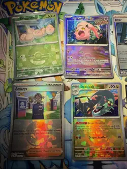 Pokemon TCG Prismatic Evolutions Pokeball Lot Of 20 Cards Near Mint - Image 2