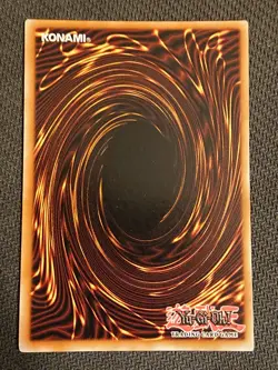 Yugioh Dark Magician Girl CT2-EN004 Limited Edition - Image 3