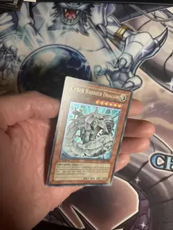 (YVH) Yugioh Cyber Barrier Dragon SOI-EN006 Ultimate Rare 1st Ed MP - Image 4