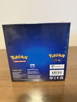POKEMON GO PREMIER DECK HOLDER EDITION DRAGONITE VSTAR MINT IN SEALED BOX - Image 4