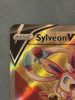 Pokemon TCG Sylveon V Alternate Full Art Holo Card 184/203 Evolving Skies - Image 4