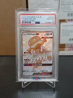 2019 POKEMON SUN & MOON HIDDEN FATES #SV62 FULL ART/NIHILEGO GX PSA 10 - Image 1
