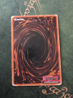 Winged Kuriboh LV10 CRV-EN005 Ultra Rare Unlimited Edition Yu-Gi-Oh - Image 2