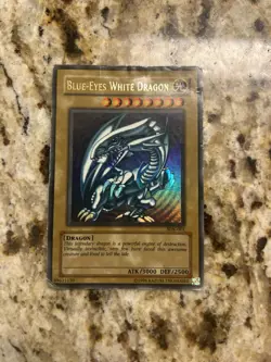 Blue-Eyes White Dragon SDK-001 Starter Deck: Kaiba Unlimited - Image 1