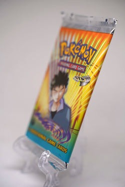 Pokemon TCG Gym Heroes 1st Edition Booster Pack Brock Art WOTC 1999 SEALED - Image 3