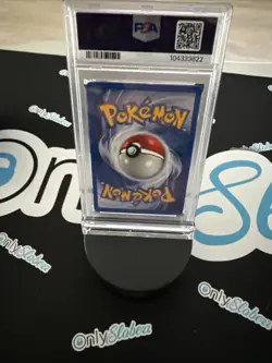 Pokemon TCG Graveler Neo Revelation 1st Edition Uncommon Card 30/64 PSA 8 - Image 2