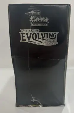 POKEMON CENTER Evolving Skies Elite Trainer Box ETB FACTORY SEALED Rare - Image 4